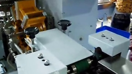 生活用纸机械 方巾自动包装机 佛山市圣永机械 13590544644