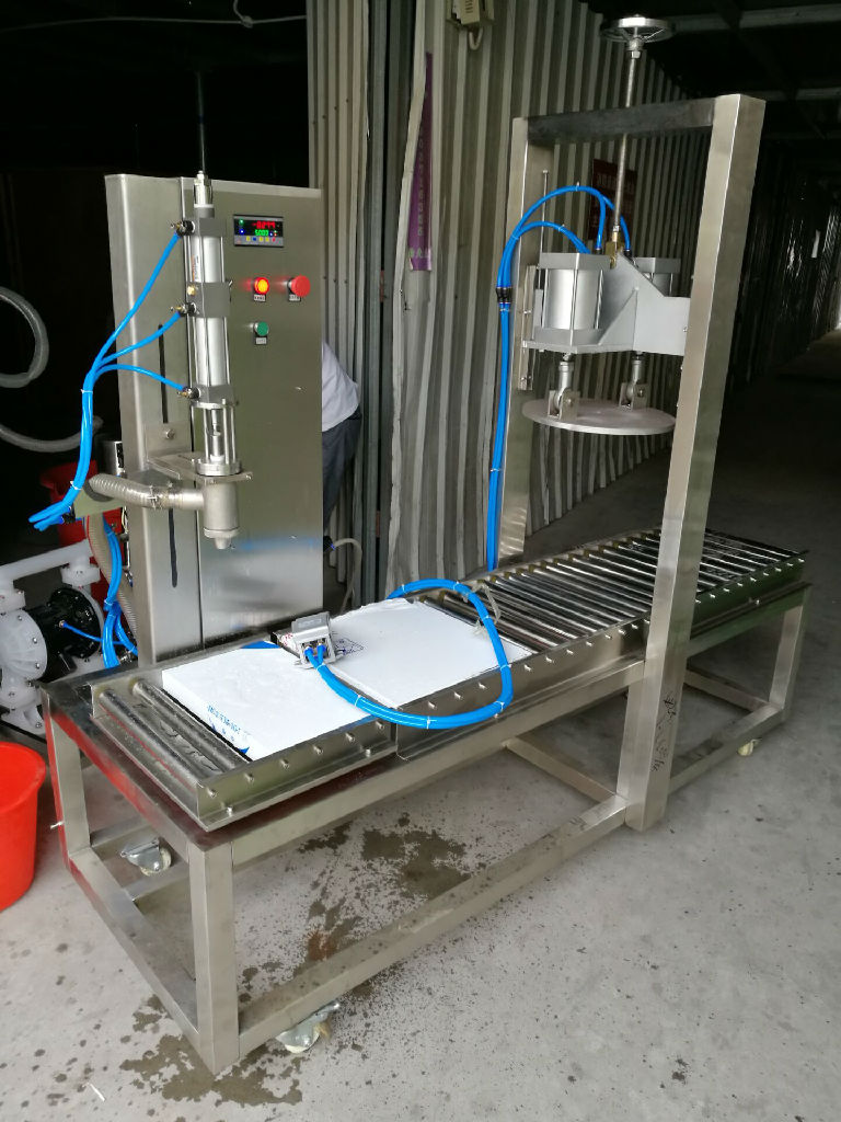 液体包装机器_液体包装编织袋_郑州液体包装机械