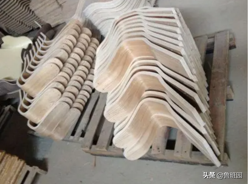 什么是曲木家具，对它的成型技术你了解多少呢？