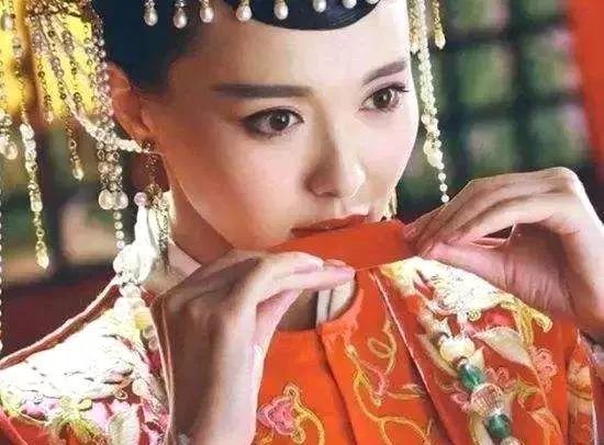 化妆品包装技术_唯品会上的化妆品是正品吗_华为的物流包装可视化技术