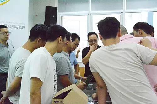 群贤毕至，共话软包印刷质量管理