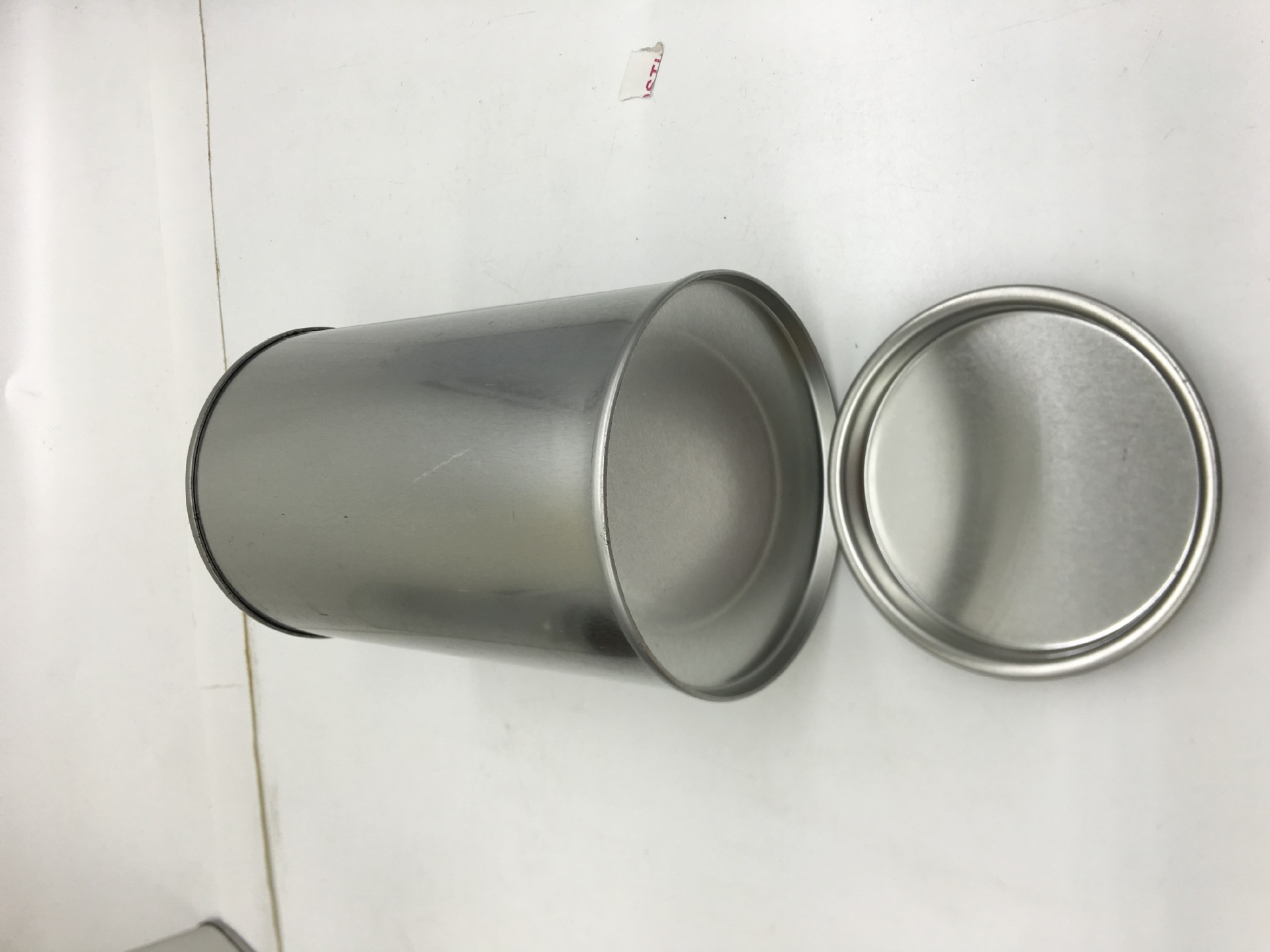 金属包装行业_金属货架怎么包装不容易坏_金属八宝粥包装有哪些材料